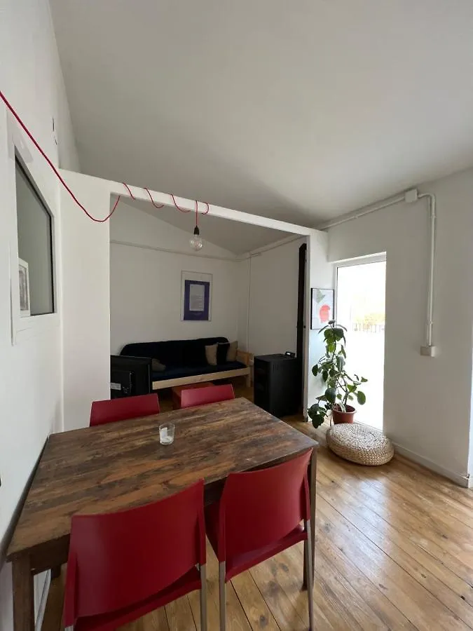 Alojamiento Con Encanto En Planta Superior Ideal Para Trabajo Y Escapadas Familiares En Montserrat Esparraguera
