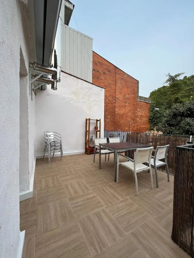 Apartment Alojamiento Con Encanto En Planta Superior Ideal Para Trabajo Y Escapadas Familiares En Montserrat