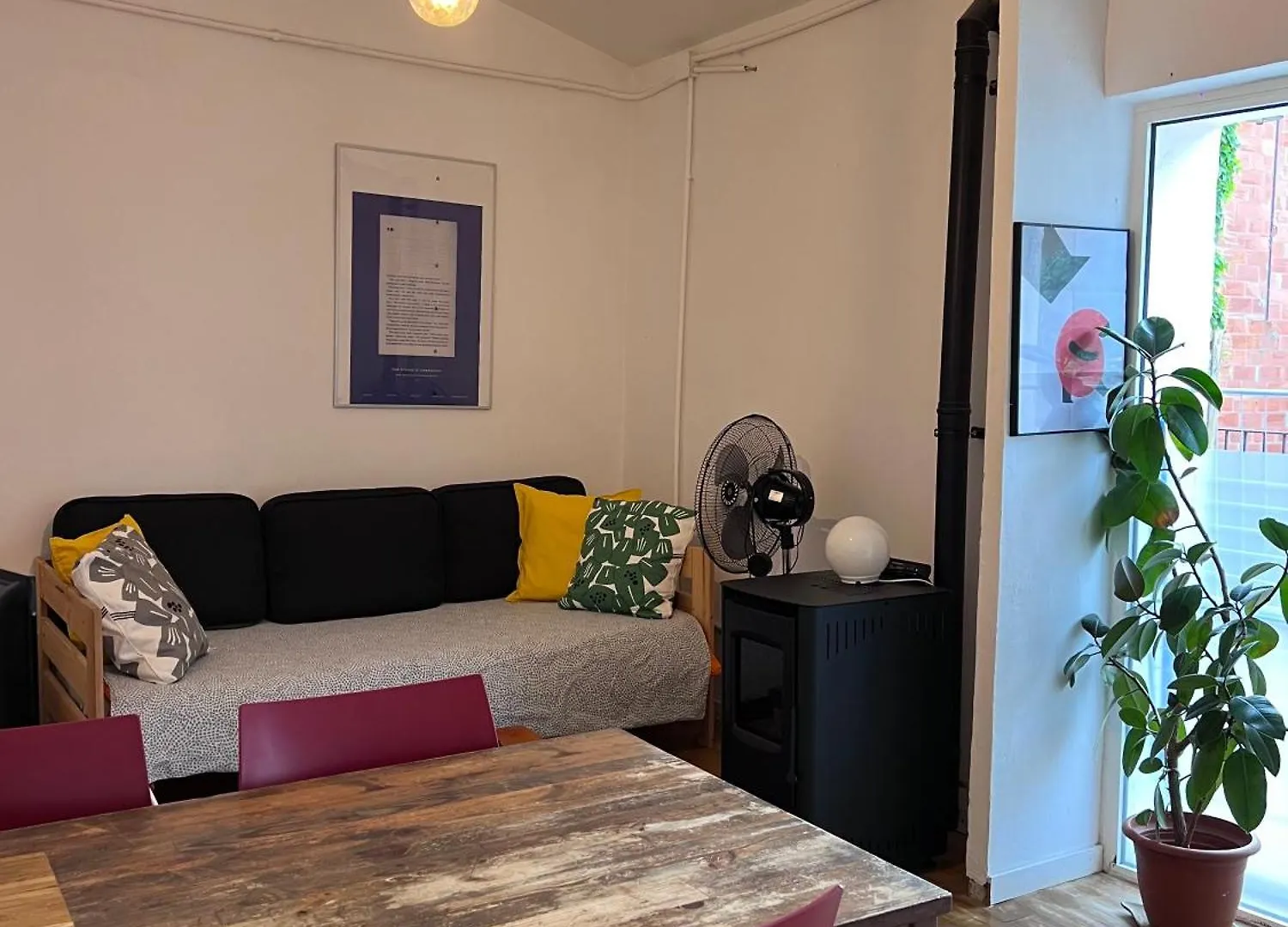 Alojamiento Con Encanto En Planta Superior Ideal Para Trabajo Y Escapadas Familiares En Montserrat Esparraguera 0*,  Spain